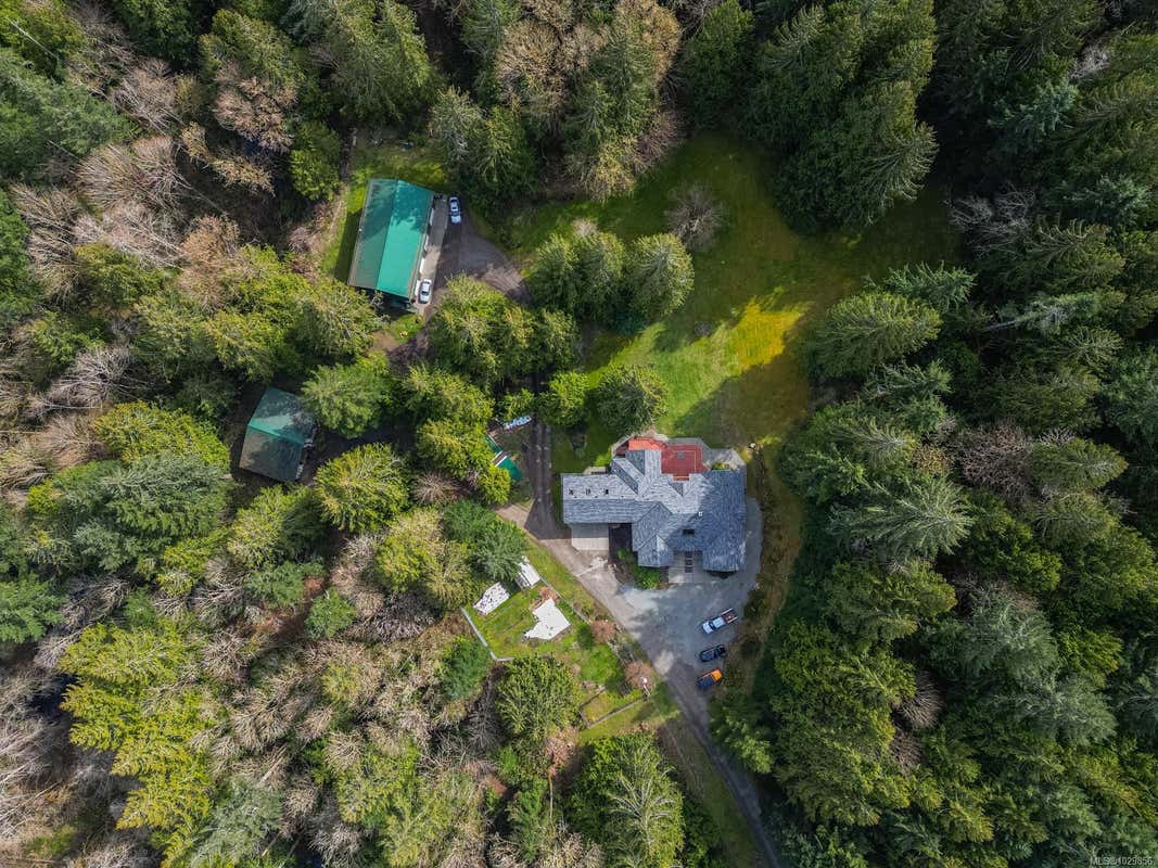 3105 CAMERON-TAGGART RD
