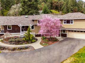 1046 SUMMER BREEZE LANE