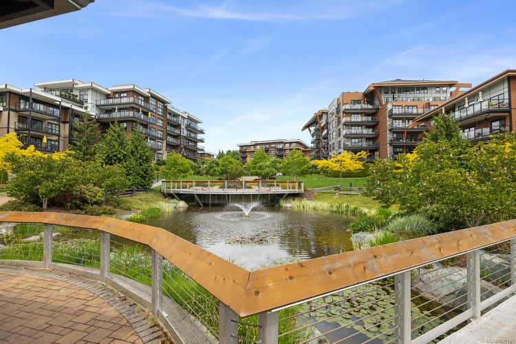 741 Travino Lane # 104, Saanich BC V8Z 0G3