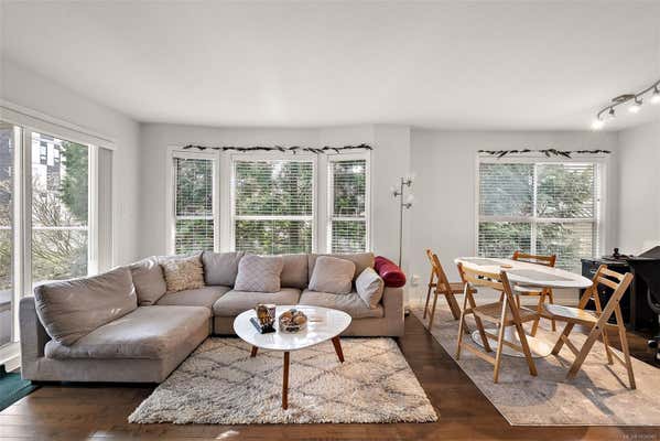 302-1710 FORT ST, VICTORIA, BC V8R 1J2, photo 1