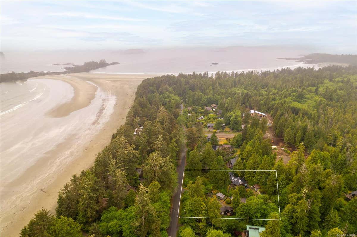 1364 CHESTERMAN BEACH RD
